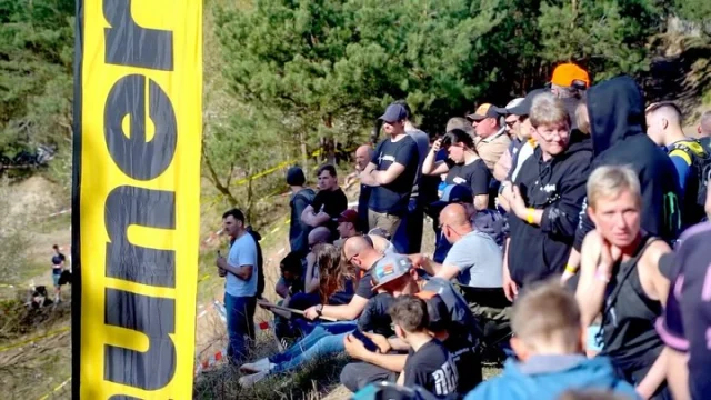 Newsflash 06.05.2025 |  AUNER Hard Enduro Series Germany

Unser zweiter Newsflash zur Saison 2025. Mit vielen Informationen zur Serie.

Video:  @grenznic640  @Michel238pic  @corvideoproductions  @luca_klmrr 

#hardenduroseriesgermany #racing

💥 FOLLOW US
➡️ Instagram: https://www.instagram.com/hardenduroseriesgermany
➡️ Facebook: https://www.facebook.com/hardenduroseriesgermany
➡️Web: https://www.hardenduro-germany.de
