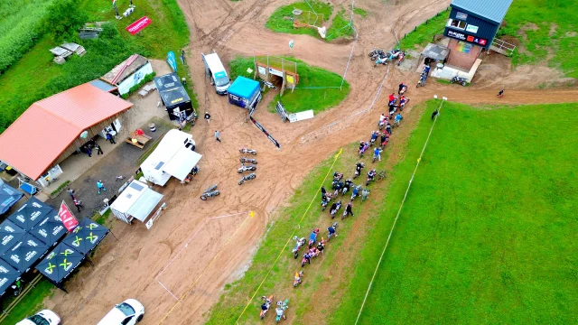 RACEWEEK 3 IN HAMMA 💥
Jetzt noch nennen für Hamma am Samstag...
https://www.hardenduro-germany.de/registration-weinberg-xtreme-enduro-hamma-17-05-2025/

#hardenduroseriesgermany