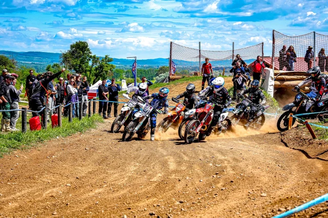 FOTOGALERIE WEINBERG XTREM ENDURO HAMMA 16./17.05.2025

➡️ https://www.hardenduro-germany.de/fotogalerie-2025/

😍 Danke für die starken Fotos @michel238pic und Uwe Ficker

#hardenduroseriesgermany @auner_official @msc_hamma